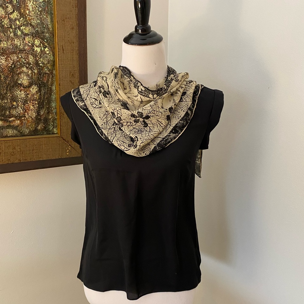 Vintage, Vera Neumann Cream and Black Floral Print Rectangular Scarf